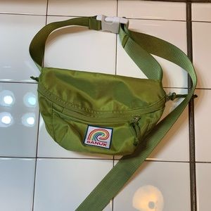 Sanuk Fanny pack
